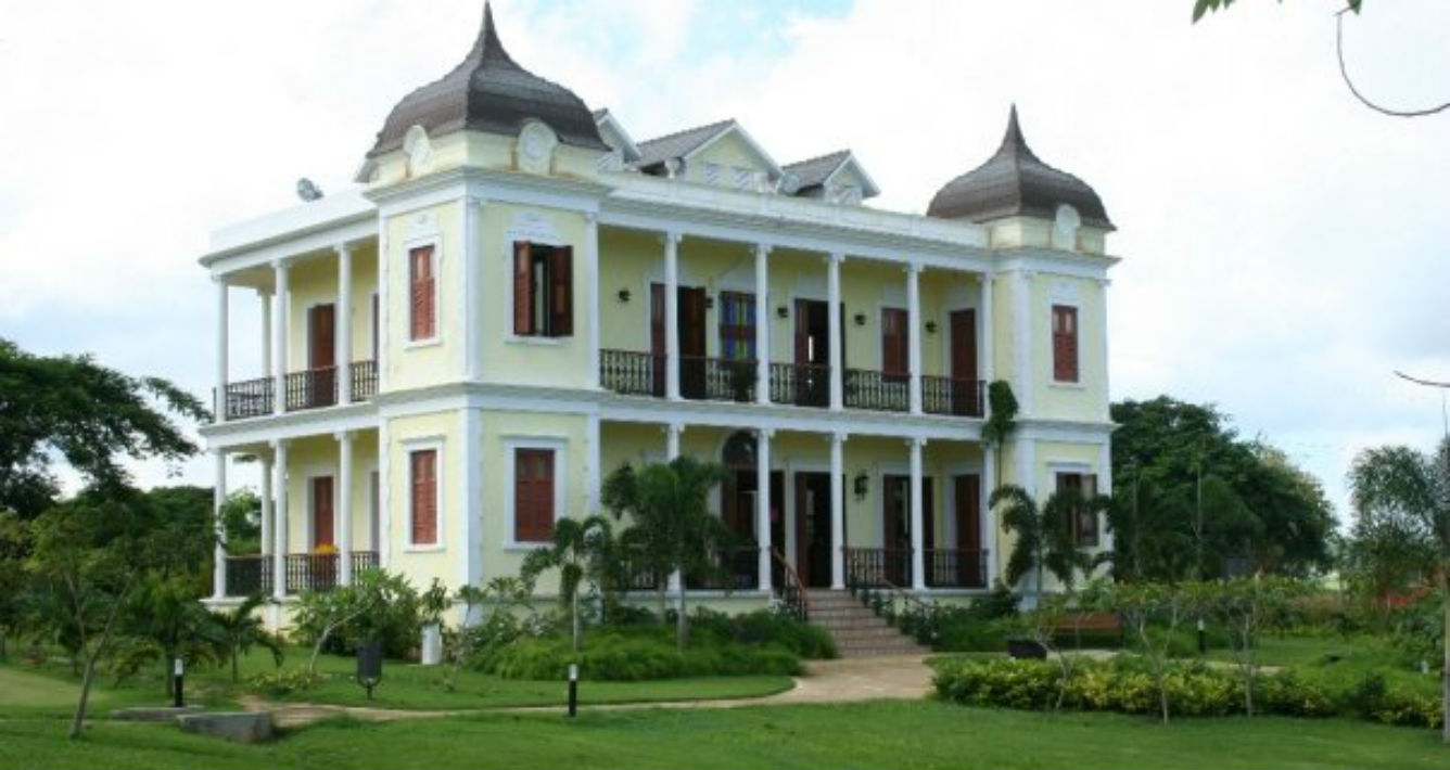 Castillo Labadie, en Moca. Contacto: (787) 877-0040/ (787) 877-0540 palacete.moca@gmail.com (Suministrada)
