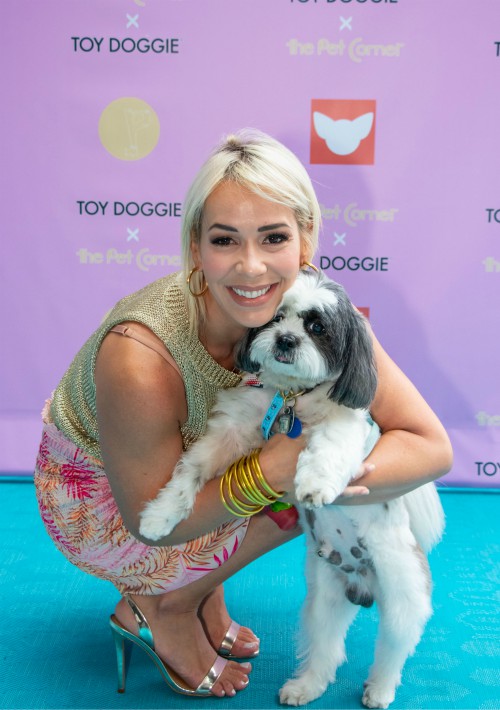 Michelle Guiot y su perro. (Suministrada)