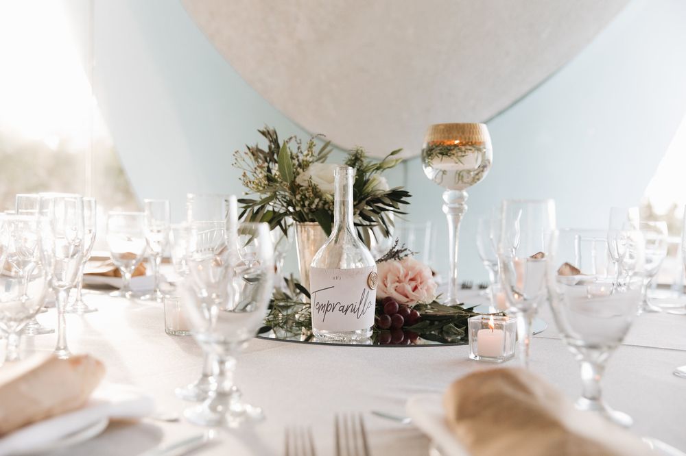 Decoración: STEM Events.Invitaciones: Minted.