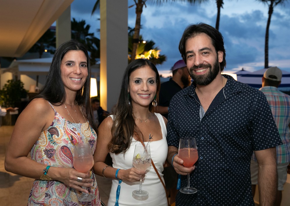 Mónica Cabrera, Jolliam Berrios y Javier González. (Suministrada)