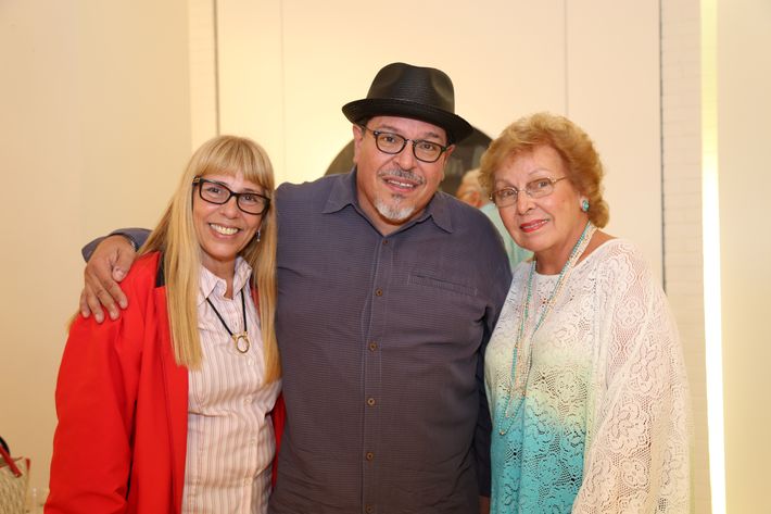 Ivonne Da Silveira, Carlos Dávila Rinaldi y Maritza Dávila, en la muestra Hábitat en Arte @ Plaza.