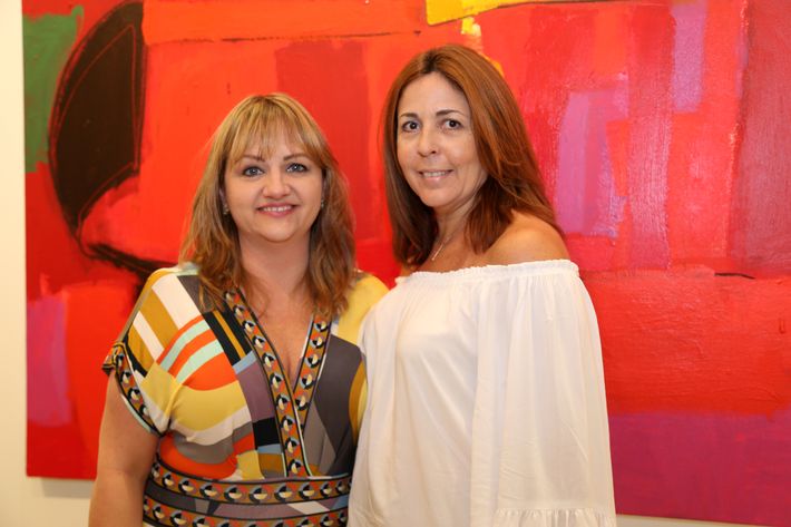 Iris Ayala y Meila Belmont