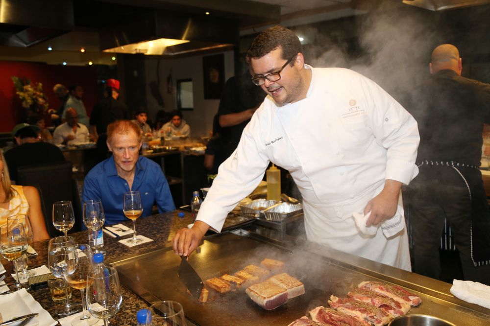 Chef Ariel Rodríguez. Foto Nichole Saldarriaga.