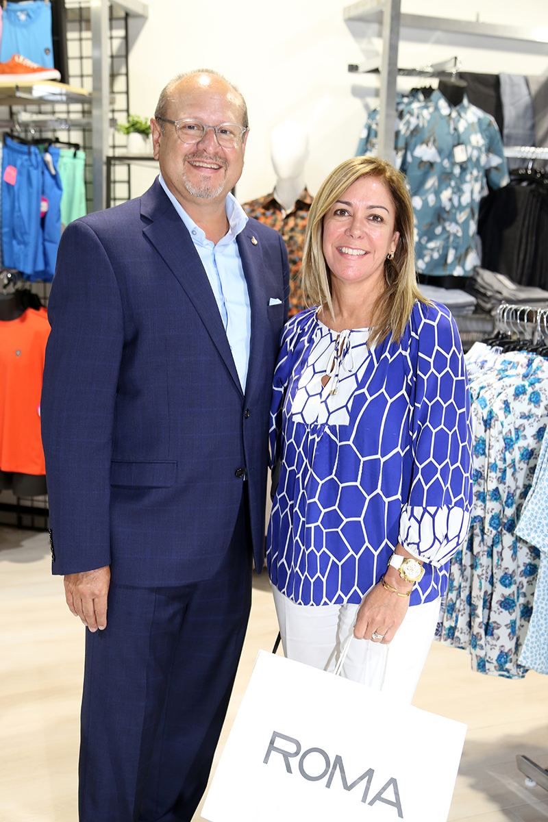 Eduardo Criado y Clari Santoni. (Nichole Saldarriaga)