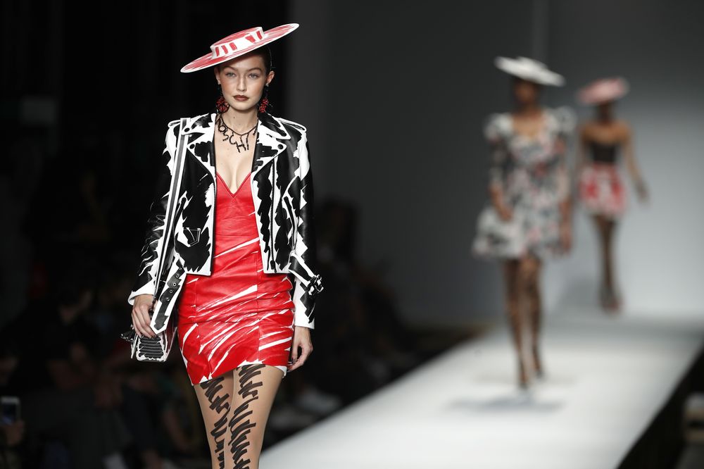 Moschino (AP)