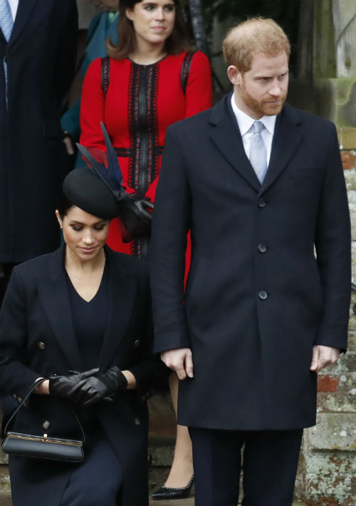 La duquesa de Sussex, Meghan Markle, lució su embarazo. (AP)
