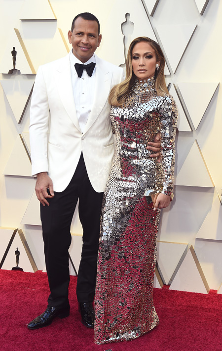 Tanto Jennifer López y Alex Rodríguez vistieron de Tom Ford. (AP)