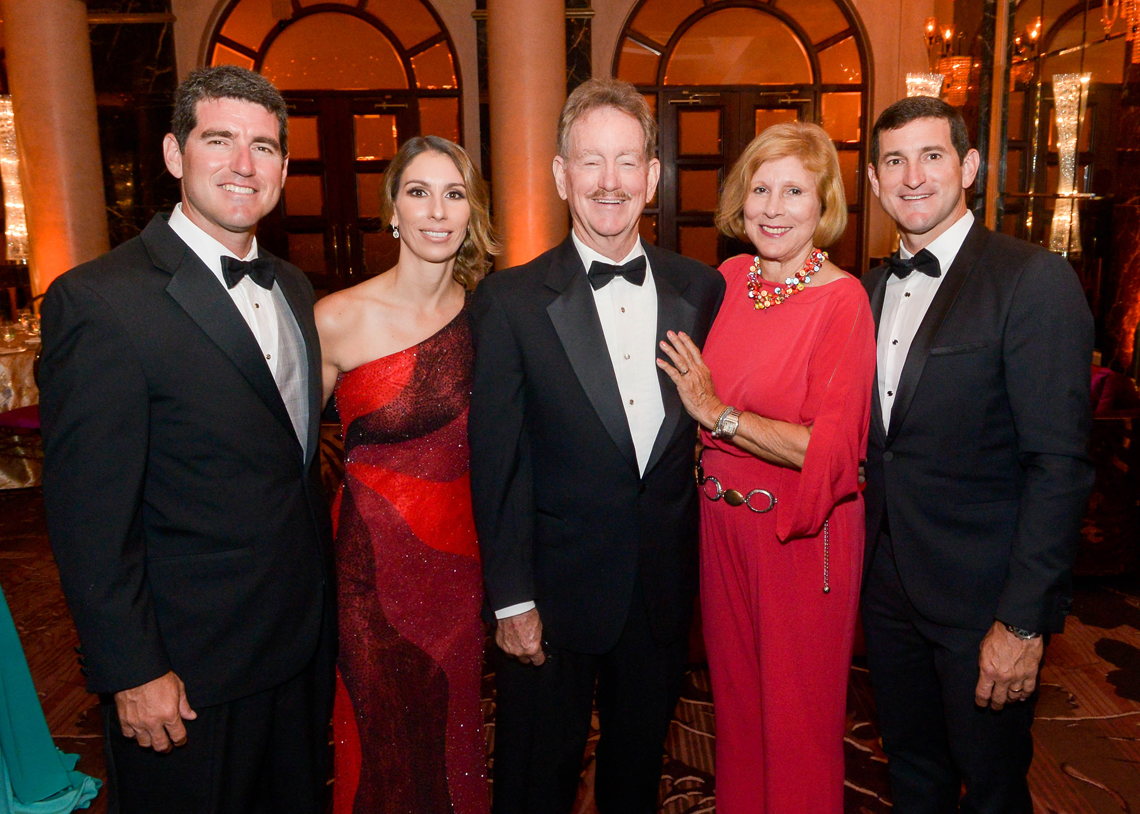 José, Johanna y Antonio Busquets, junto a Emme Ferriol y Antonio Busquets. (Foto Enid M.Salgado Mercado)