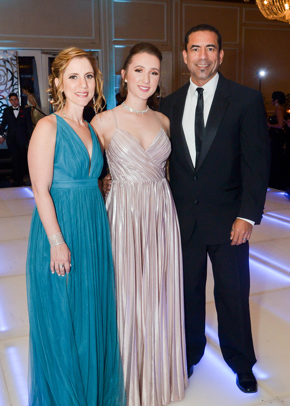 Maria Pierce, Laura Padilla y Ramon Rios. Foto Enid M. Salgado Mercado