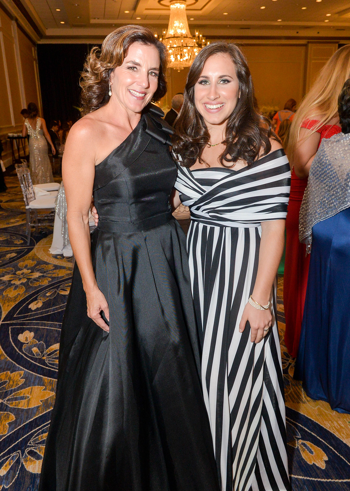 María del Mar Ortiz y María del Mar Fournier. (Enid M. Salgado Mercado)