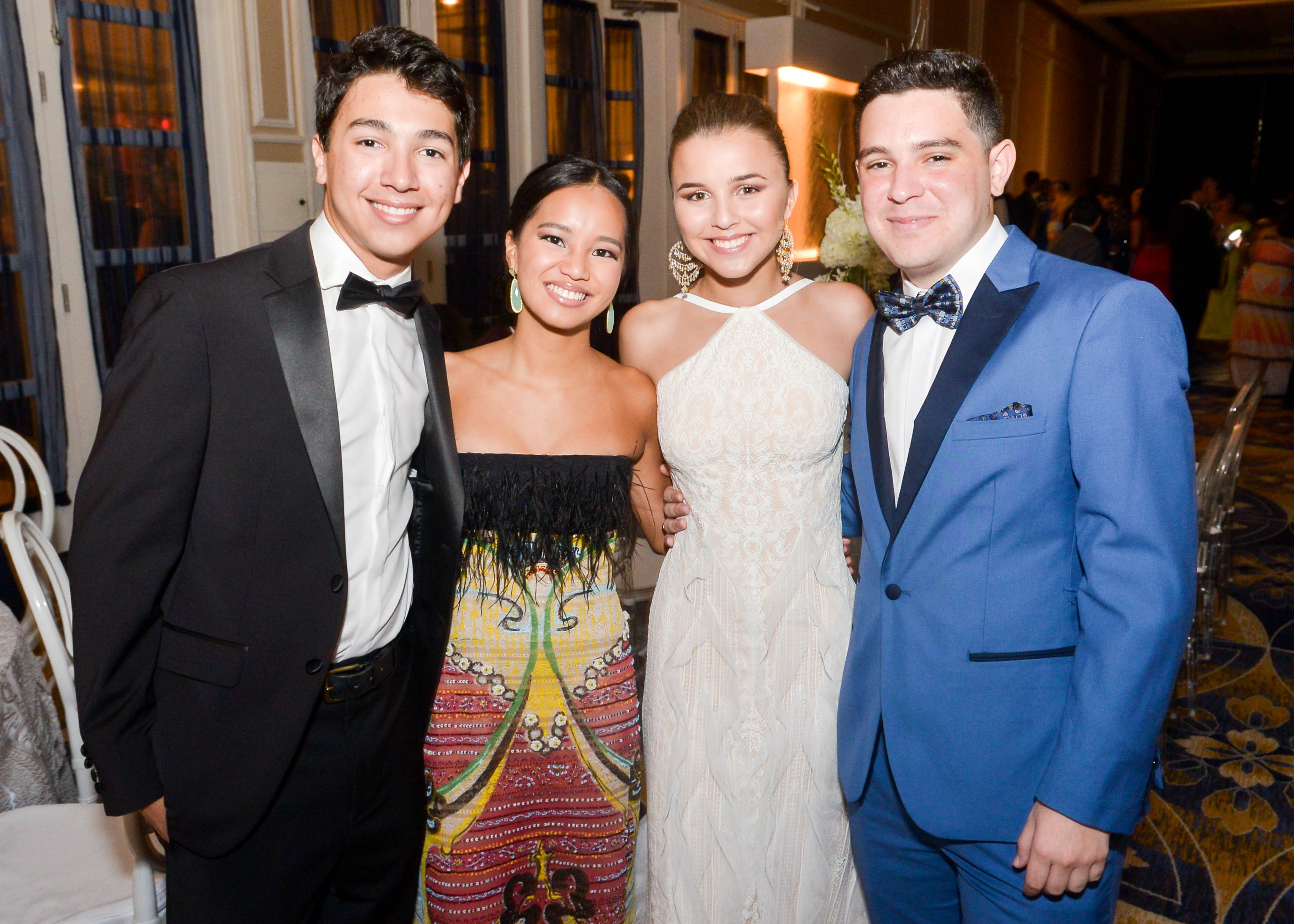 Diego Anglade, Claudia Figueroa, Cristina Silva y José Pérez. (Enid M. Salgado Mercado)