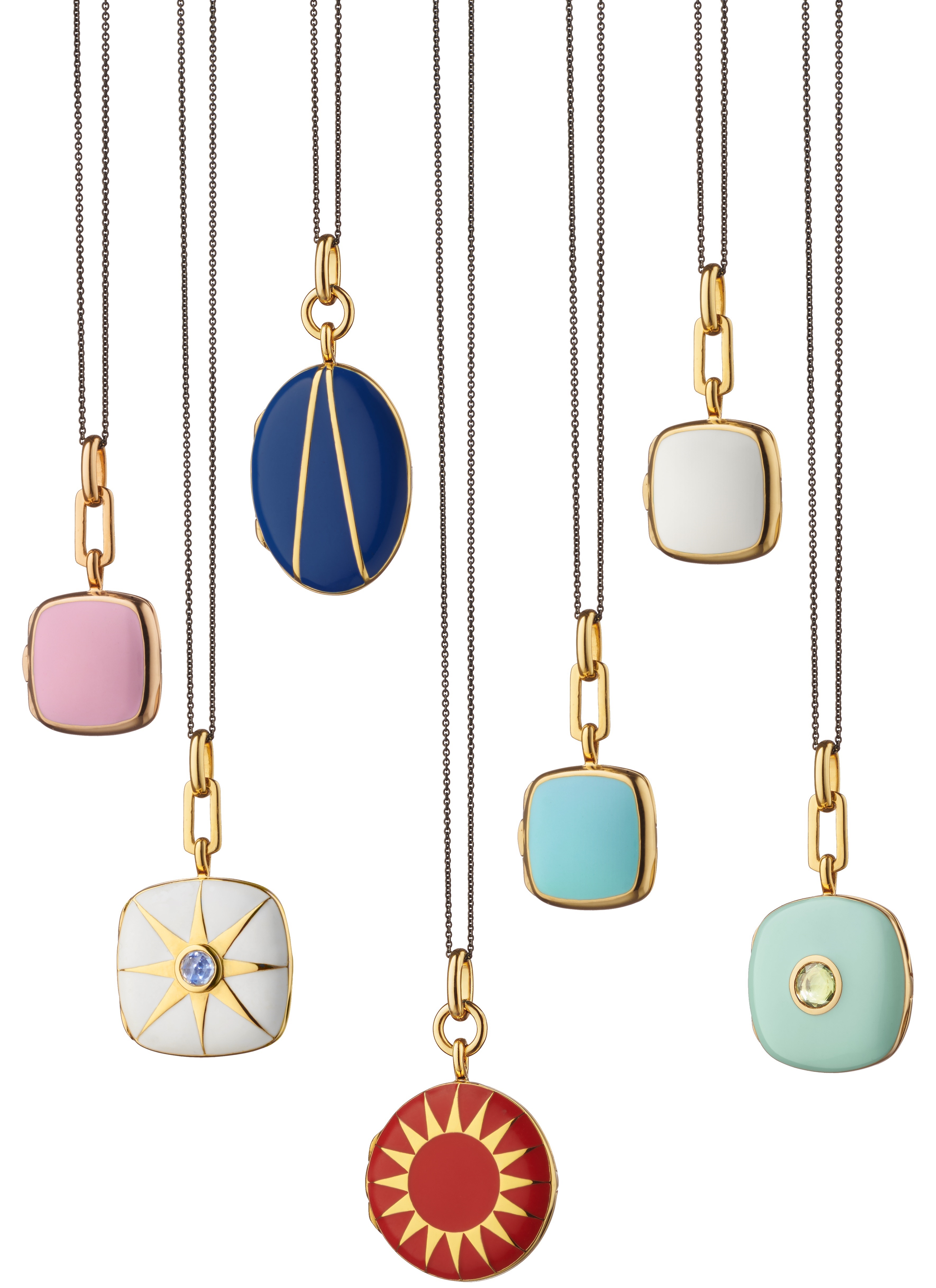 Cadenas con relicarios de la diseñadora Monica Rich Kosann, de Reinhold Jewelers.