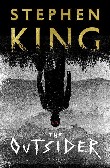 The Outsider, de Stephen King (Nueva York: Scribner, 2018) - Un cruce entre una novela policial y una de horror, el más reciente libro del maestro del género se ambienta en un pueblo ficticio de Oklahoma en el que ha ocurrido un crimen horrible: la violación, asesinato y mutilación de un niño de once años. Cuando la policía detiene a un maestro respetado que es también el entrenador del equipo de Pequeñas Ligas, el acusado se defiende a pesar de la evidencia en su contra. La trama se torna cada vez más terrorífica gracias a la aparición de lo que es, a todas luces, un monstruo sanguinario. King se mantiene aquí fiel a la tradición de su escritura, que incluye el horror sicológico así como el material. La novela se convertirá pronto en una miniserie para la televisión. (Foto: Suministrada)