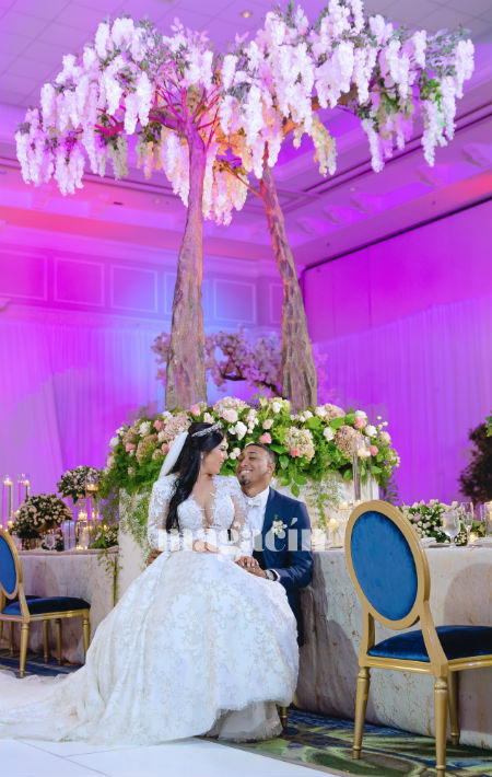 El arreglo de la novia estuvo en manos de Adrián Rosa. (Suministrada/ Claudette Montero)