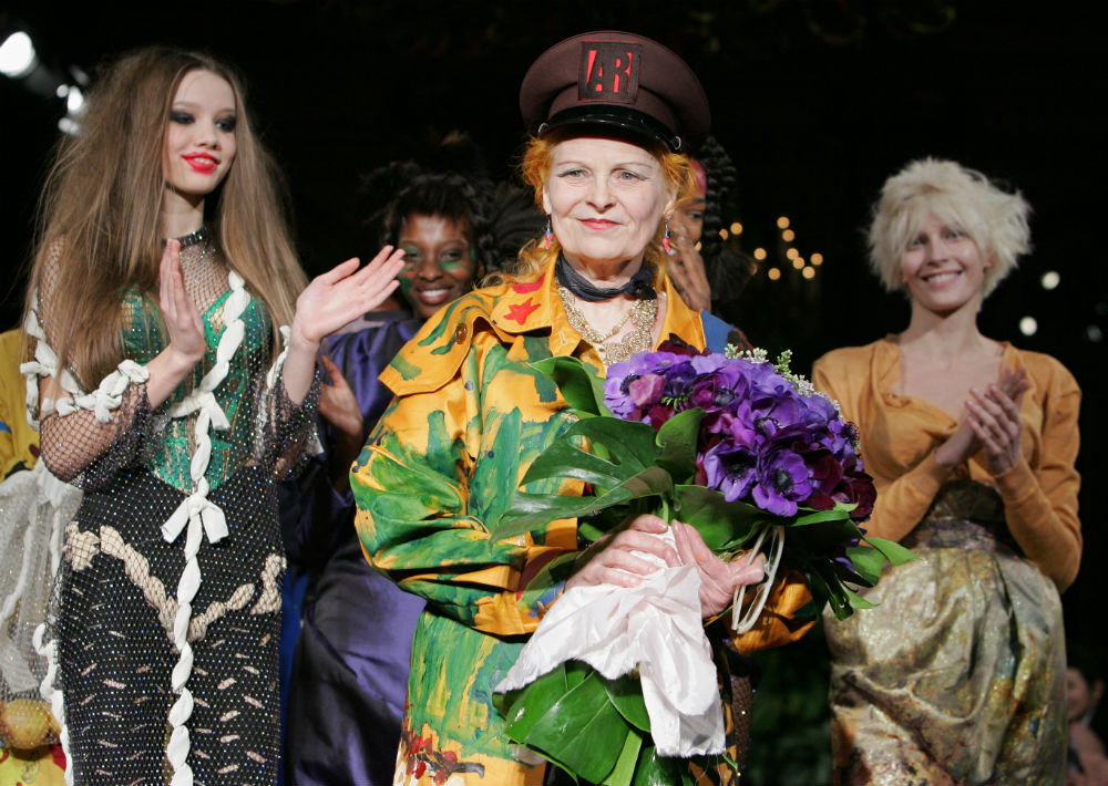 Pionera de los estilos “punk” y “new wave”, la diseñadora británica Vivienne Westwood tiene 76 años. (Archivo)