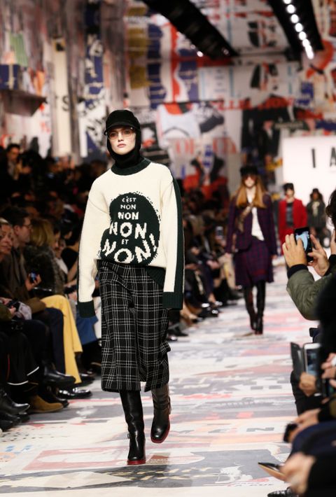 Colección otoño-invierno 2018 de Dior. (Foto: AP)