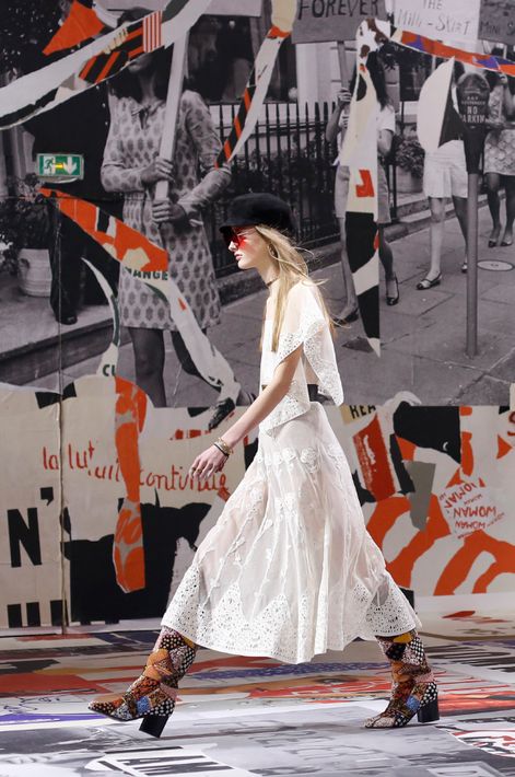 Colección otoño-invierno 2018 de Dior. (Foto: AP)
