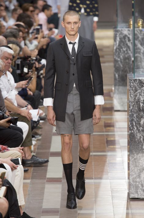 Desfile de la colección primavera-verano 2018 de Thom Browne. (WGSN)