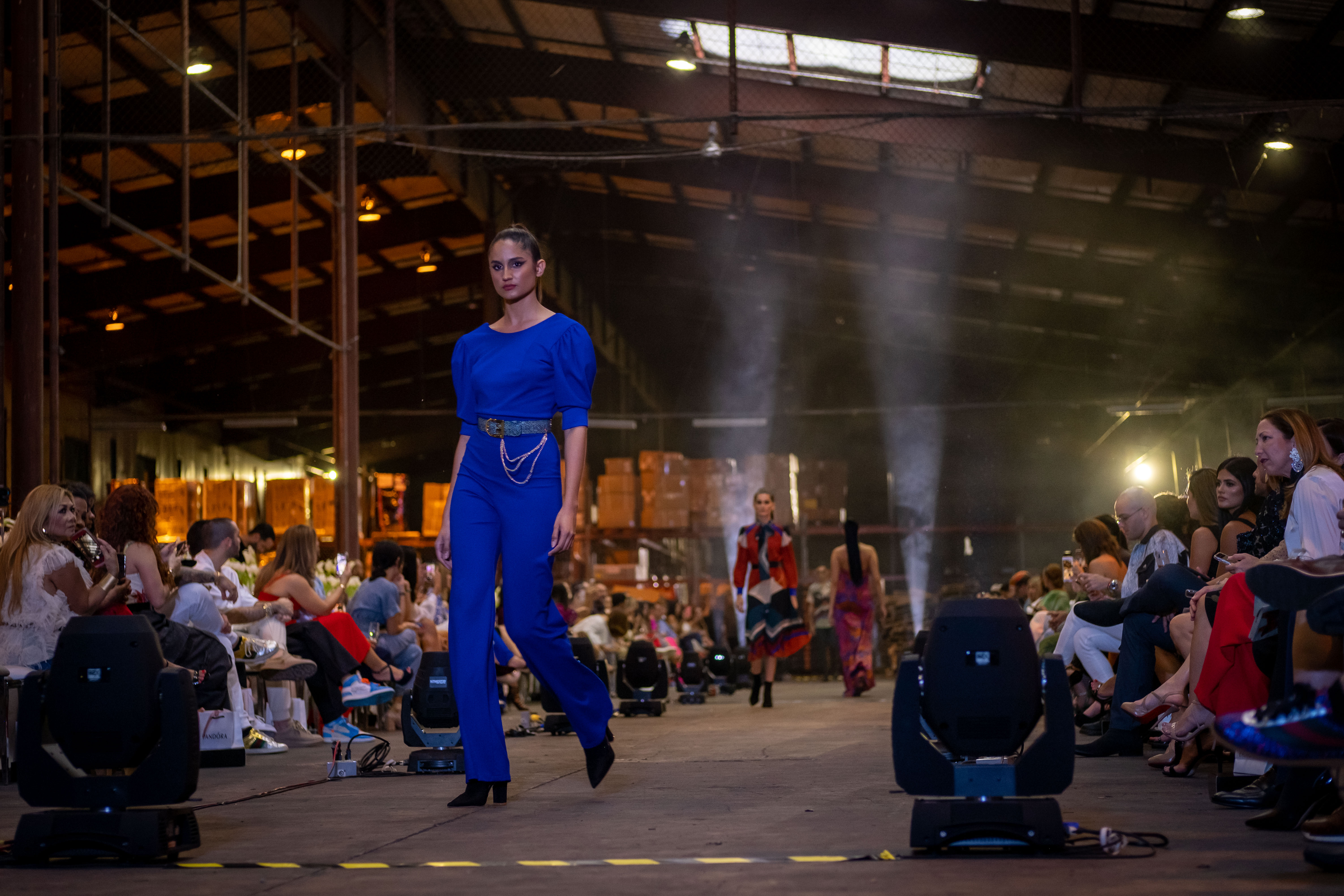 Desfile de Miriam Budet. (Foto: Ricky Reyes Vázquez)