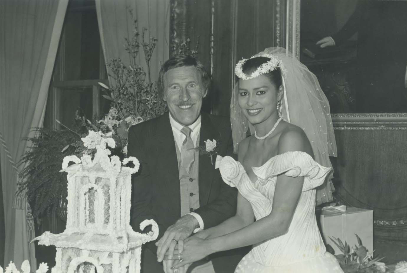 La pareja se casó en Nueva York el 15 de enero del 1983 tras conocerse en el concurso de Miss Mundo en 1980, ambos como jurados (Archivo)