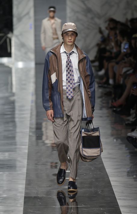 Colección primavera/verano 2018 de Fendi.