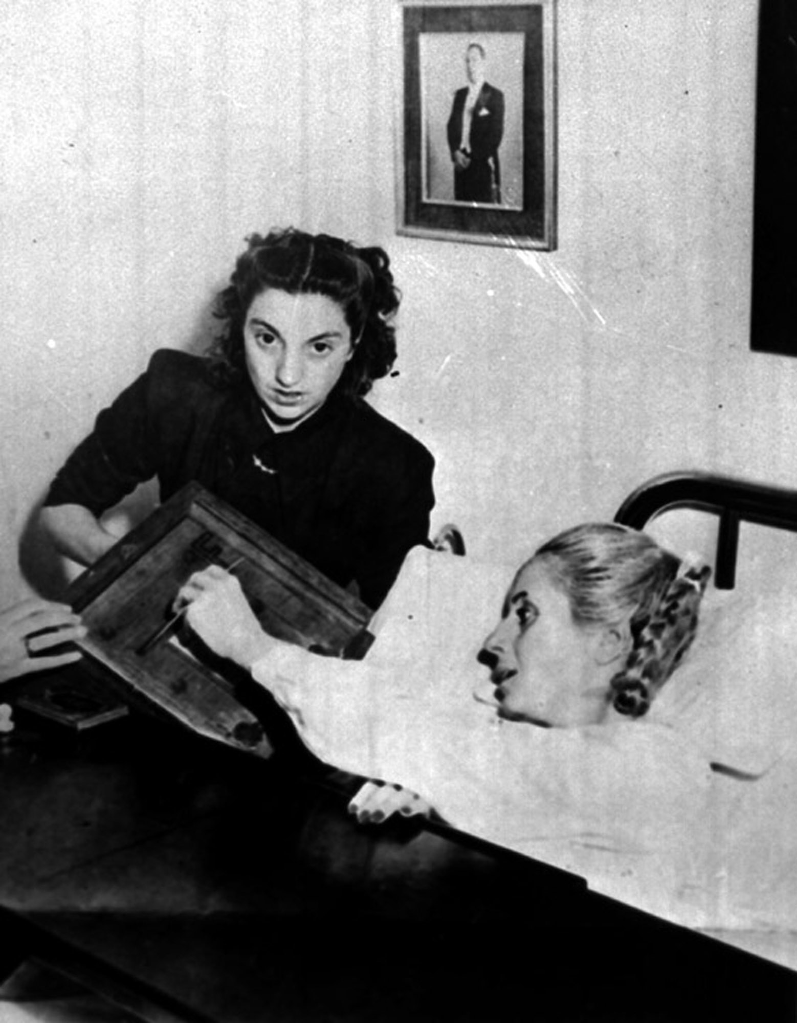 Aunque convalecía en hospital luego de una cirugía, en noviembre de 1951 Perón no dejó pasar la oportunidad de participar en las elecciones argentinas. (Archivo)