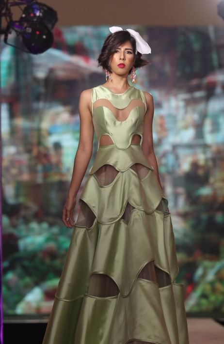 Desfile de Jaer Cabán. (Foto: David Villafañe)