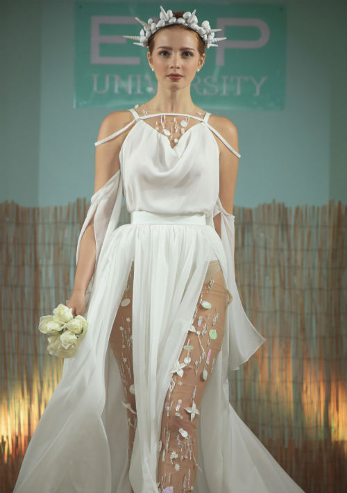 Moda de Kevin Pantojas, ganador del premio "Total Look" en la categoría de bachillerato.