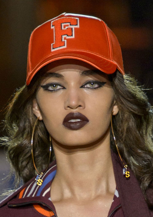 Gorra de la línea Fenty de Puma. (WGSN)