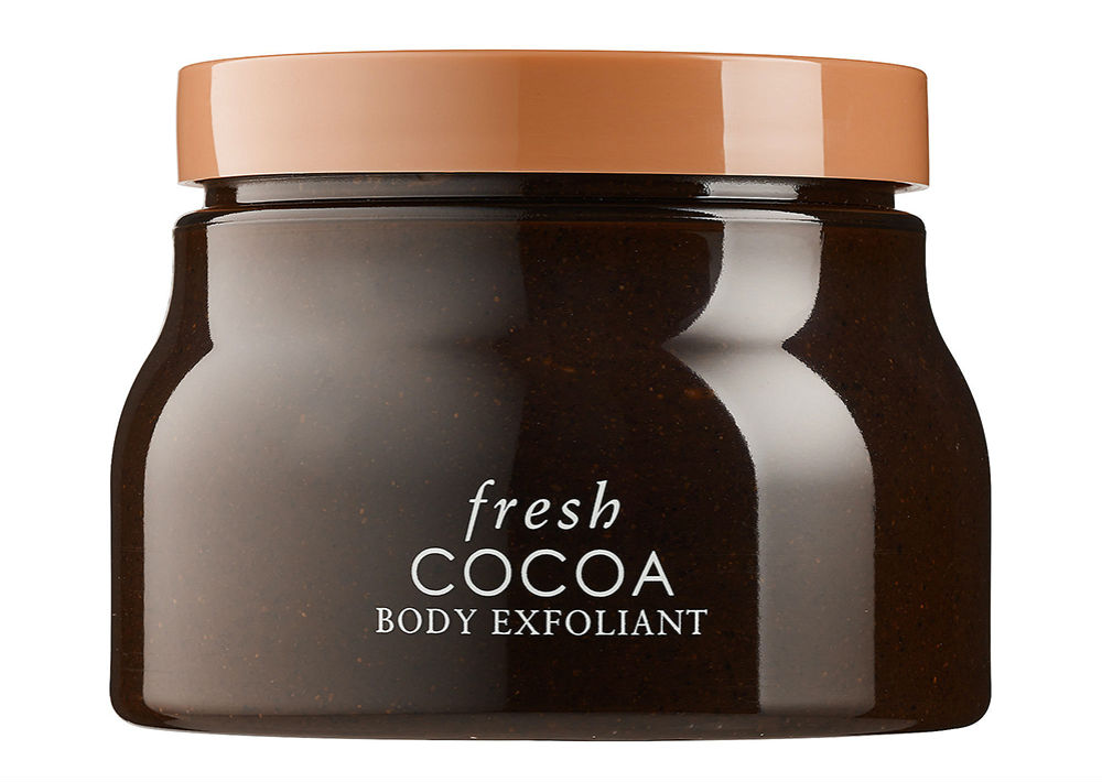 Fresh Cocoa Body Exfoliant es un exfoliante corporal rico en antioxidantes, cuyo ingrediente principal es la mantequilla de cocoa, reforzada con aceite de coco. Promete una piel suave y humectada. Se recomienda utilizarla de dos a tres veces por semana. Disponible en Sephora. (Foto: Suministrada)