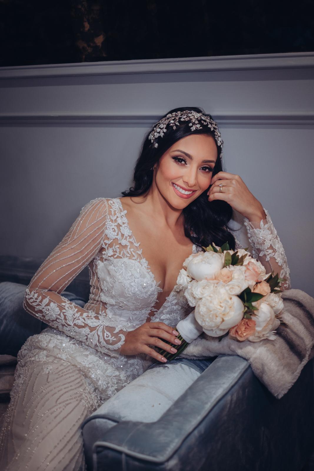 El arreglo de la novia fue realizado por Josy Andrades.(Foto: Emilio Leon Photography)