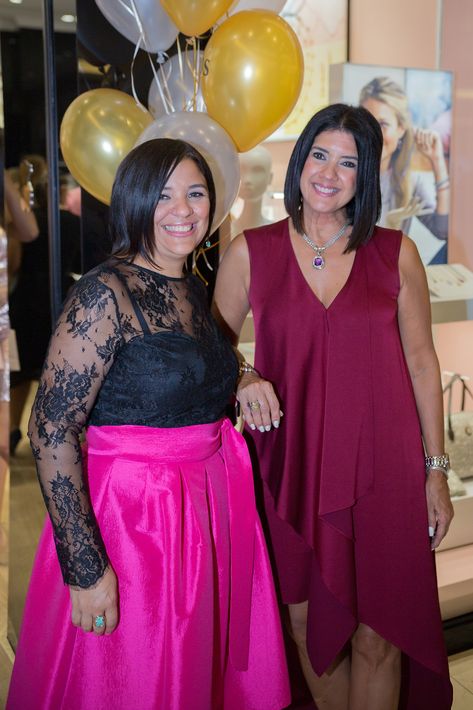 Yari Torres y Rita Rivera, en la apertura de la tienda Tous en The Mall of San Juan.