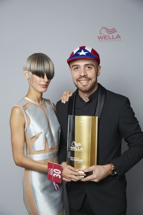 Premio de Oro en categoría Color Vision- José Quiñones de Puerto Rico