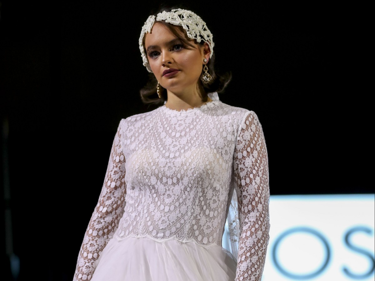 Variadas propuestas de moda para novios