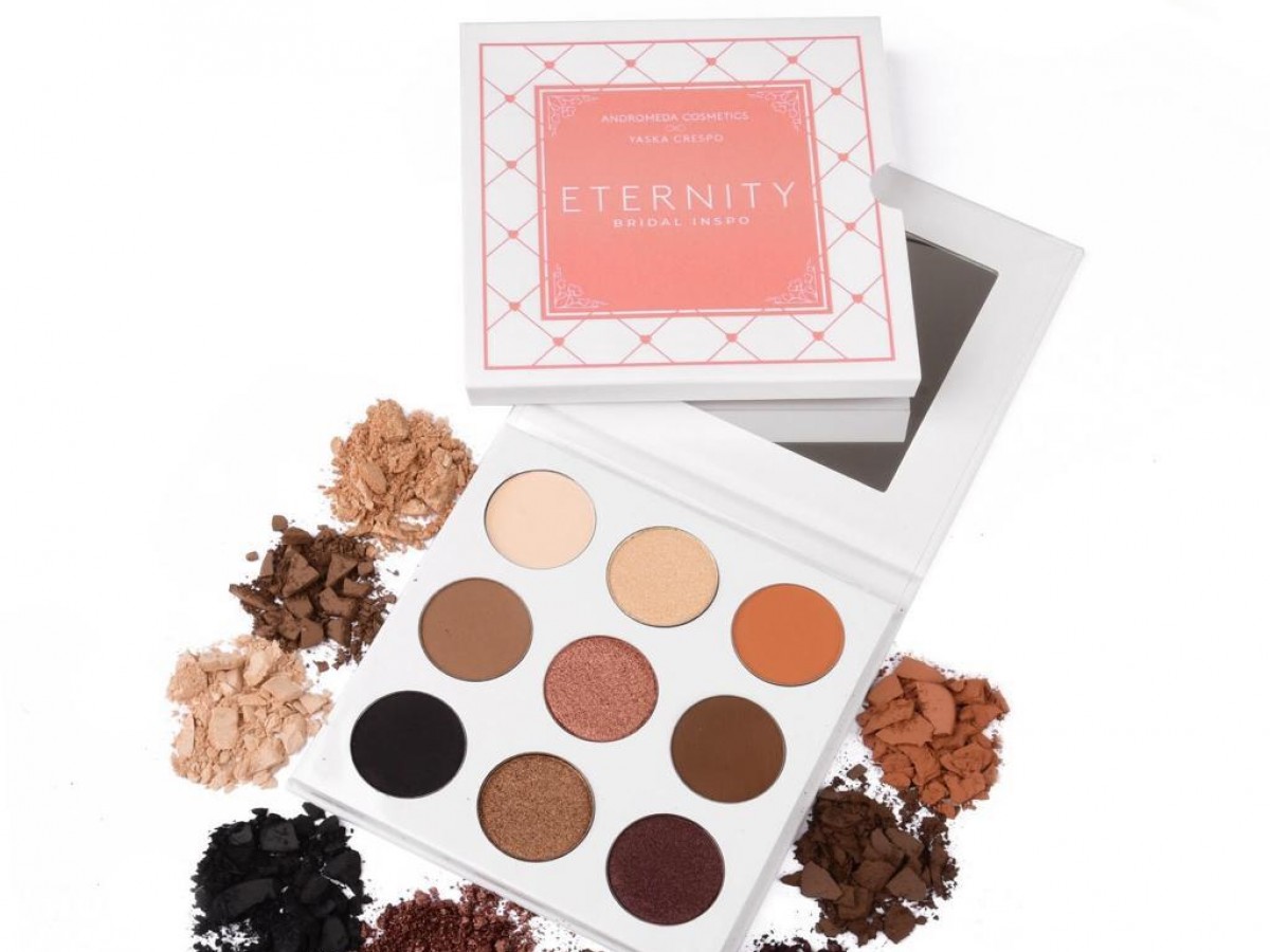 Se agota en horas una colección local de maquillaje para novias