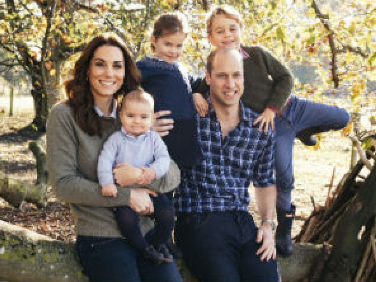 Los duques de Cambridge y Sussex felicitan la Navidad con fotos familiares