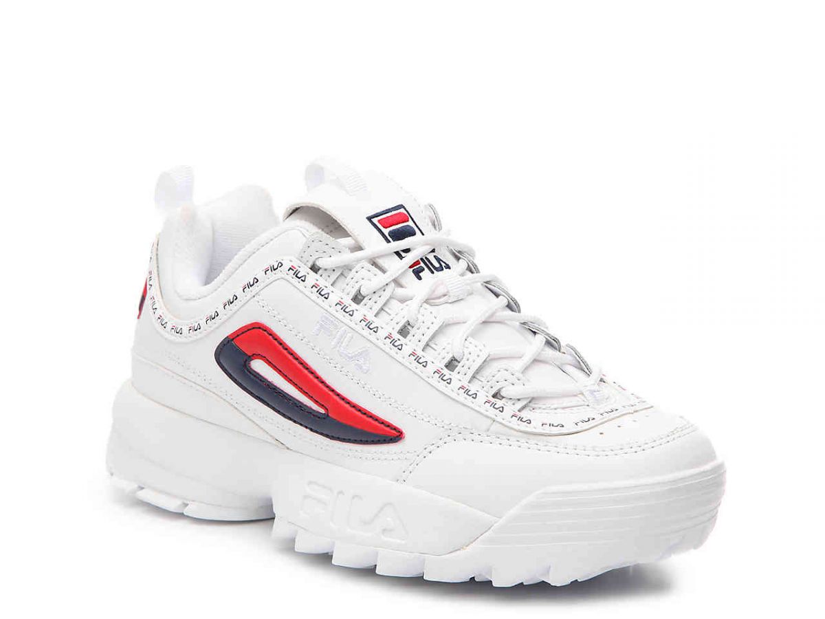 Unos “chunky sneakers”