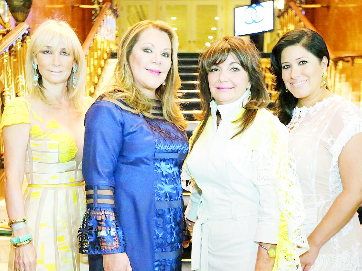 La Fundación Alas A La Mujer, Inc. realiza desfile de verano con el diseñador David Antonio