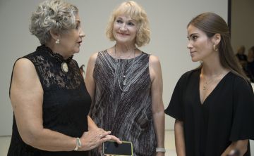 Abre la exposición de los pingüinos de Compostela en el Museo de Arte de Ponce